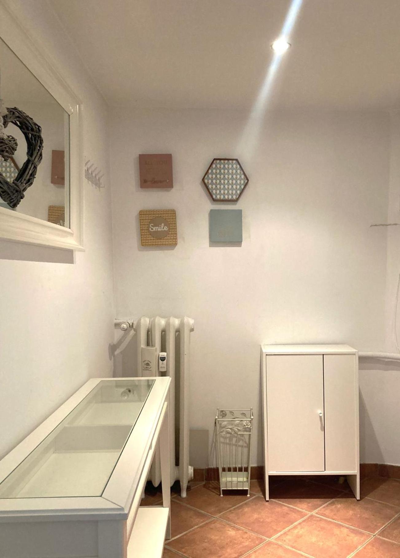 Monviso 35 , Cozy Apartment Милано Екстериор снимка